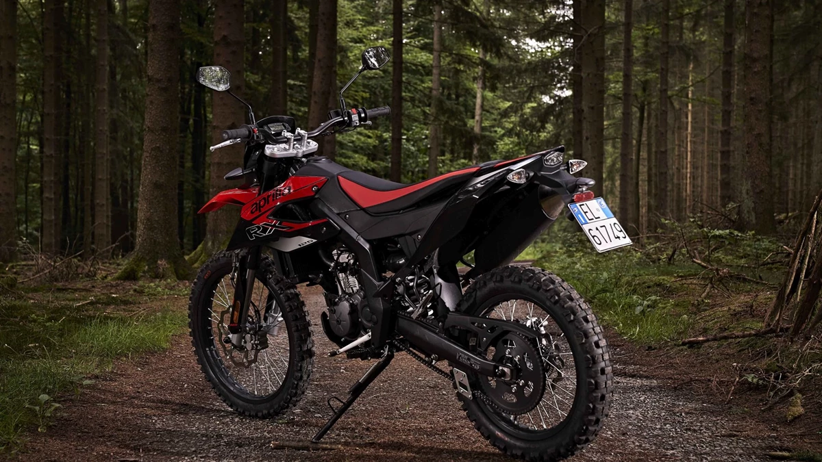 Aprilia RX 125 Bild 16: Aprilia RX 125