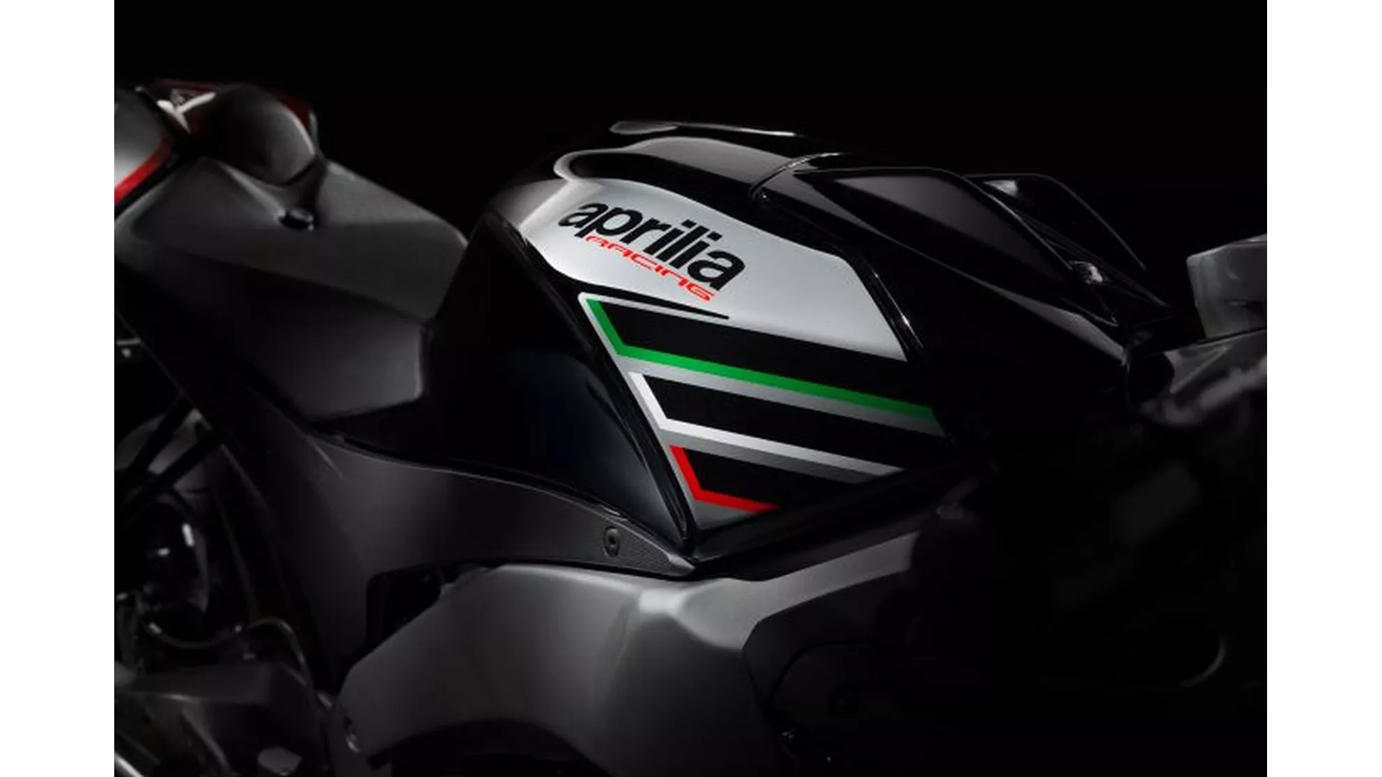 Aprilia RS4 50 - Image 3 Aprilia RS4 50 - Image 3