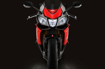 Aprilia RSV4 RF 2019 - Bild 7