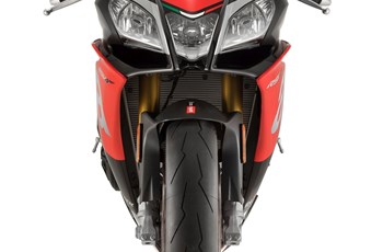 Aprilia RSV4 RF 2019 - Bild 10