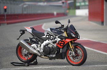 Aprilia Tuono V4 1100 Factory 2019 - Bild 6 Aprilia Tuono V4 1100 Factory 2019 - Bild 6