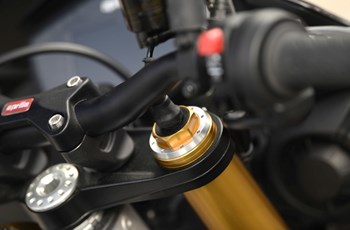 Aprilia Tuono V4 1100 Factory 2019 - Bild 17 Aprilia Tuono V4 1100 Factory 2019 - Bild 17