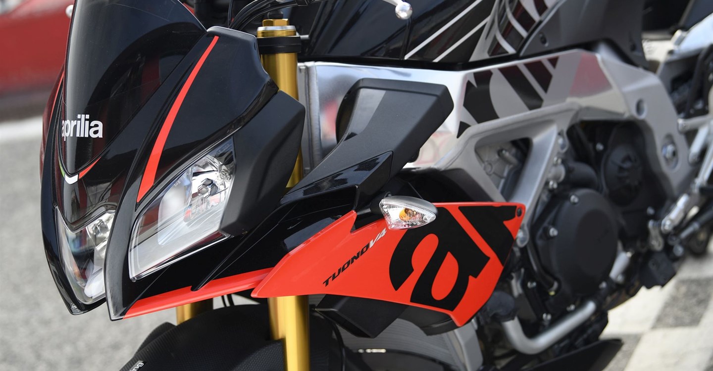 Aprilia Tuono V4 1100 Factory