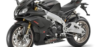 Aprilia RSV4 1100 Factory 2019 vs Kawasaki ZZR 1400 2014