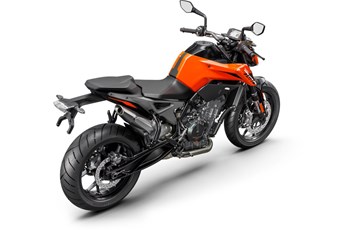 KTM 790 Duke L 2020 - Bild 3 KTM 790 Duke L 2020 - Bild 3