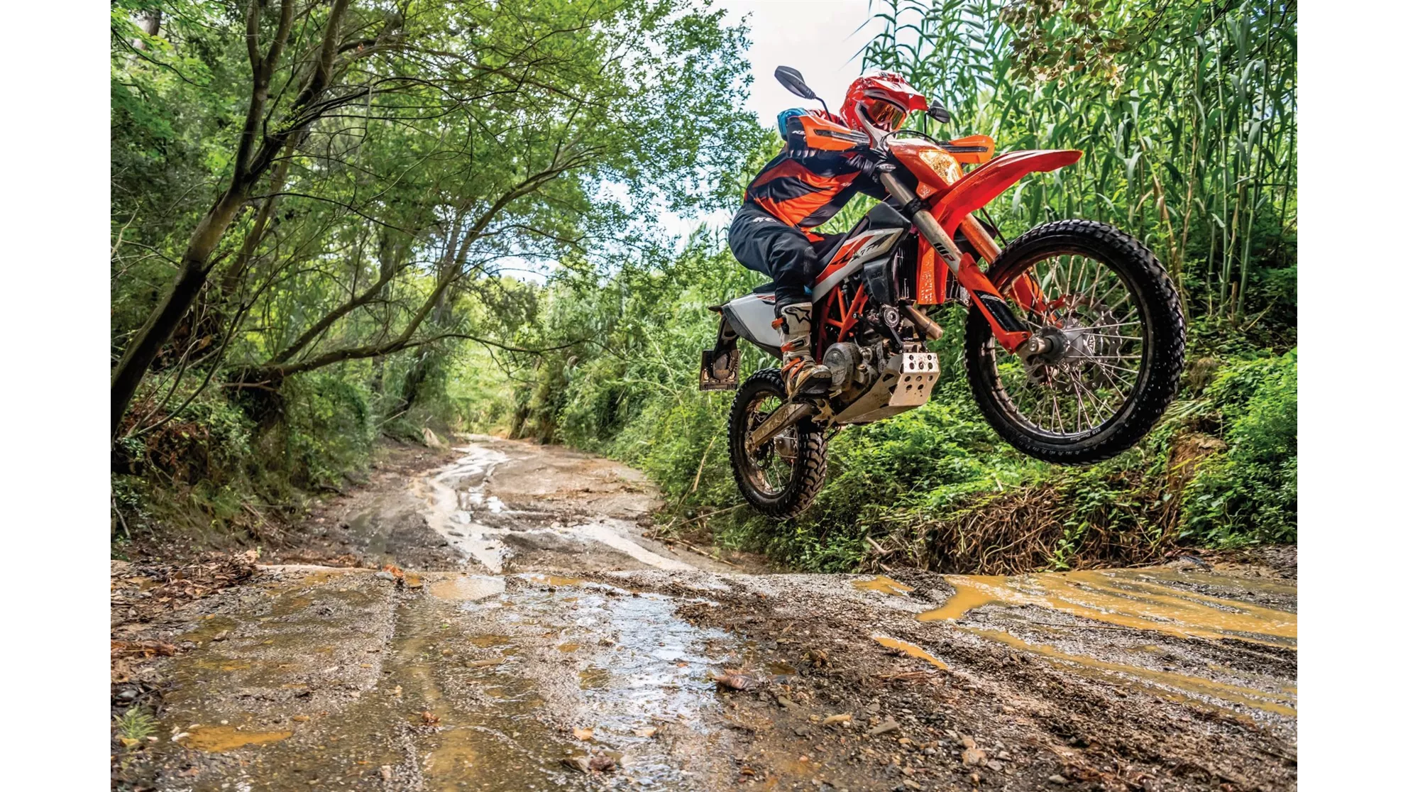 KTM 690 Enduro R - Image 8 KTM 690 Enduro R - Image 8