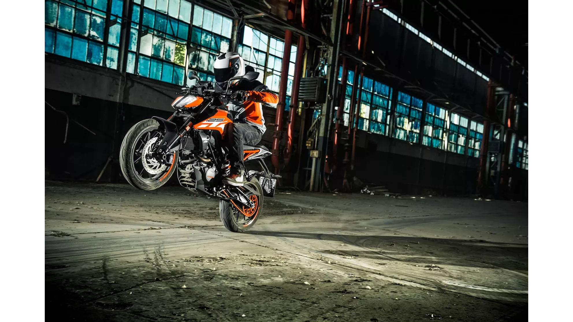 KTM 125 Duke - Image 2 KTM 125 Duke - Image 2