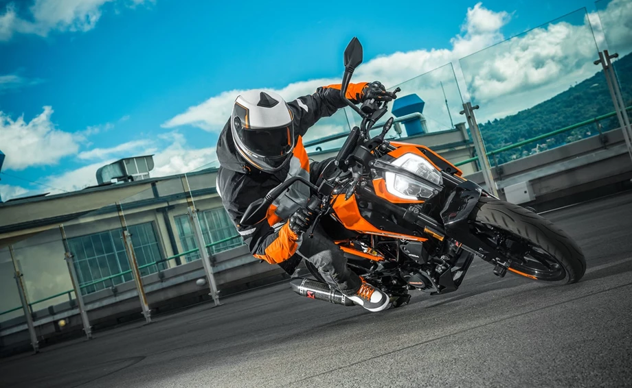 KTM 125 Duke Bild 6: KTM 125 Duke