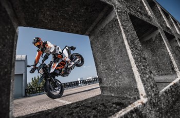 KTM 690 SMC R 2020 - Bild 9 KTM 690 SMC R 2020 - Bild 9