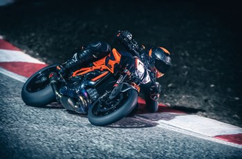 KTM 1290 Super Duke R 2020 - Bild 10 KTM 1290 Super Duke R 2020 - Bild 10