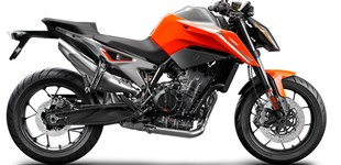 KTM 790 Duke 2020 vs Triumph Street Triple 765 R 2019