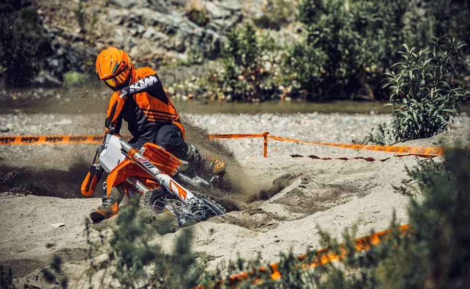 KTM 450 EXC-F Bild 8: KTM 450 EXC-F