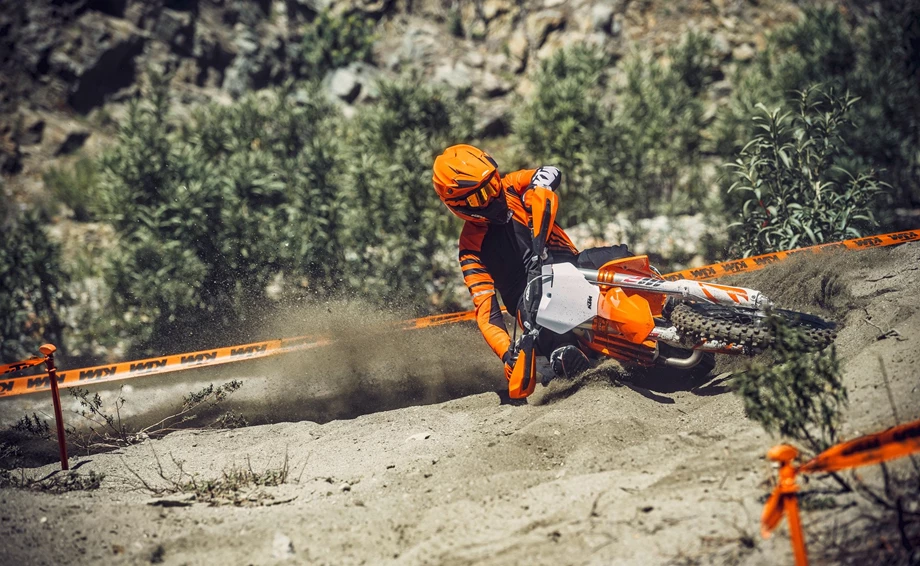 KTM 450 EXC-F Bild 10: KTM 450 EXC-F