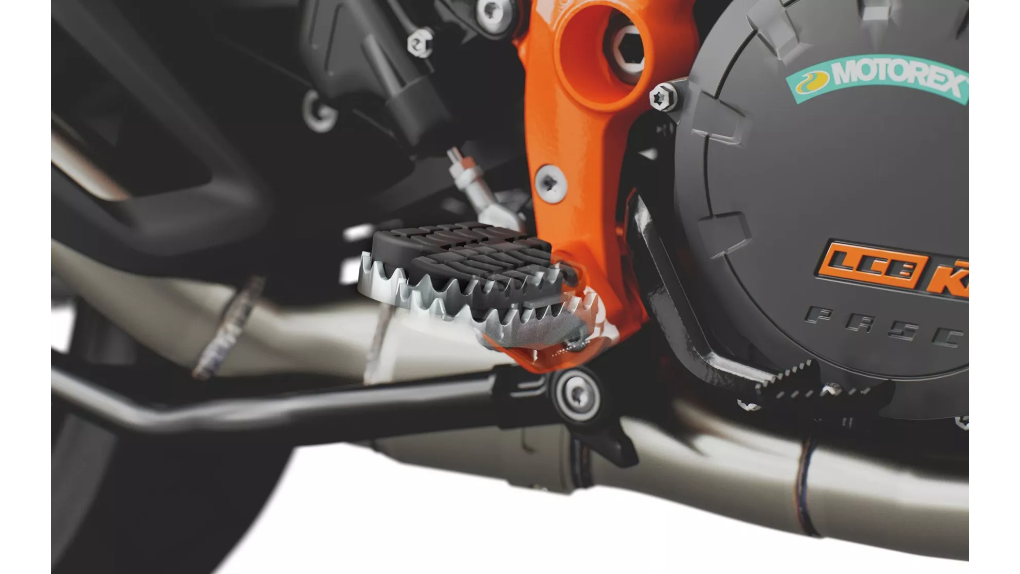 KTM 1290 Super Adventure R - Image 7 KTM 1290 Super Adventure R - Image 7