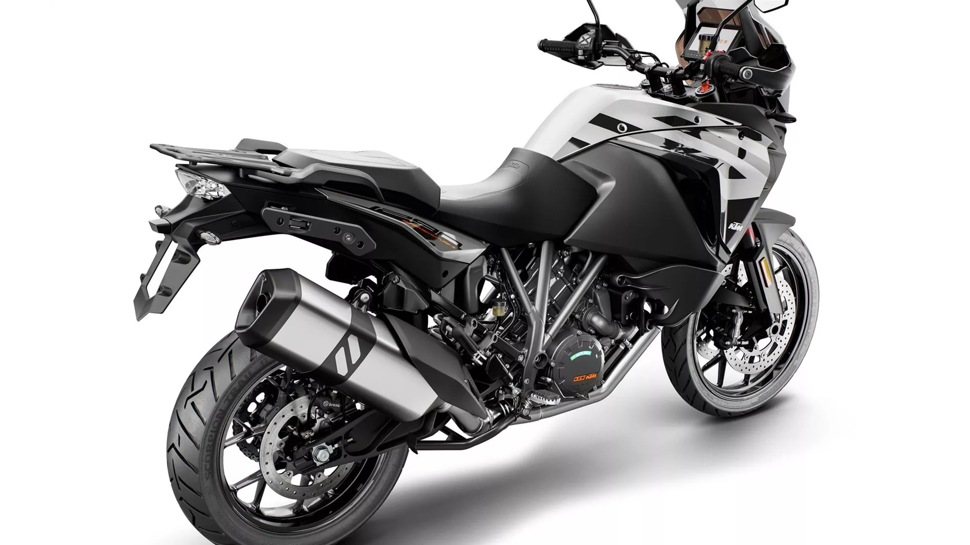 KTM 1290 Super Adventure S - Image 6 KTM 1290 Super Adventure S - Image 6
