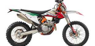 KTM 350 EXC-F 2015 vs KTM 250 EXC-F SIX DAYS 2020