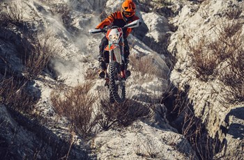 KTM 450 EXC-F SIX DAYS 2020 - Bild 9