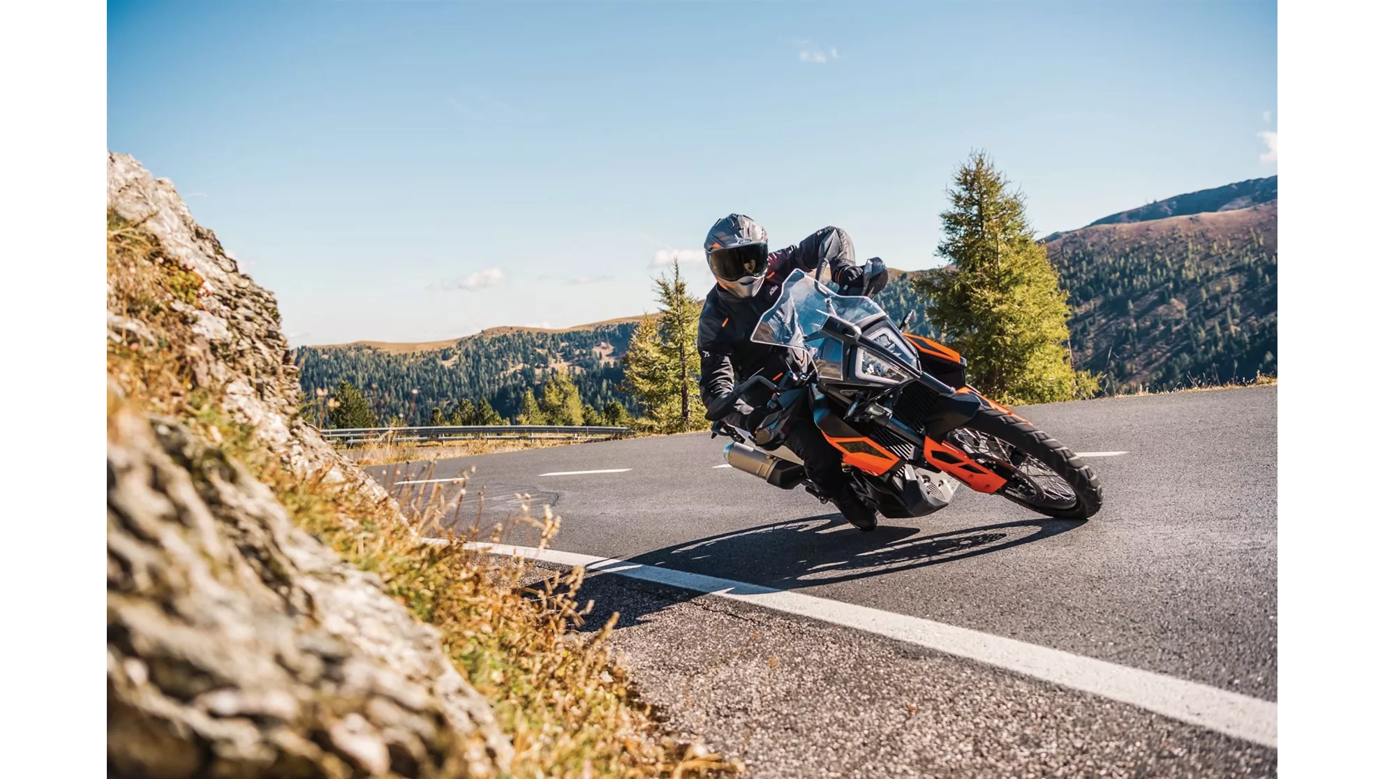KTM 790 Adventure - Image 6 KTM 790 Adventure - Image 6