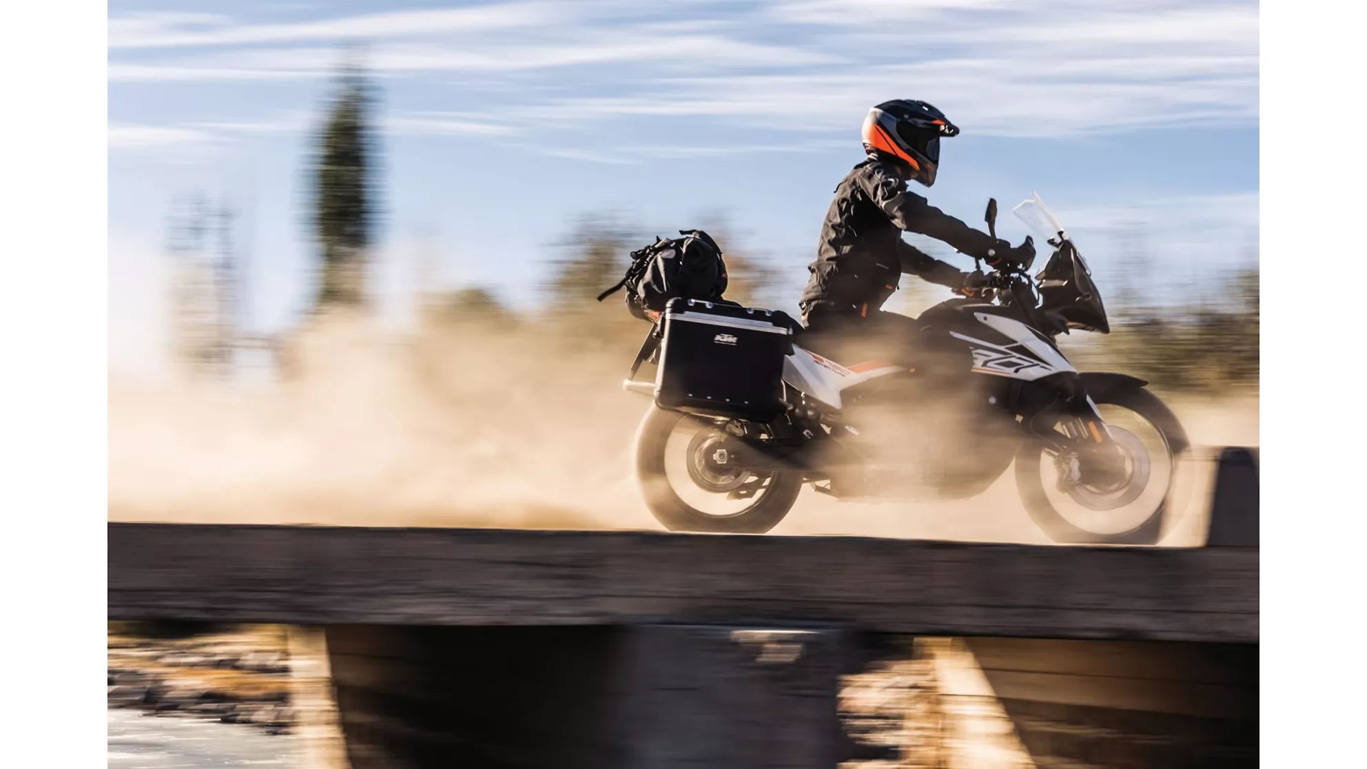 KTM 790 Adventure - Image 13 KTM 790 Adventure - Image 13