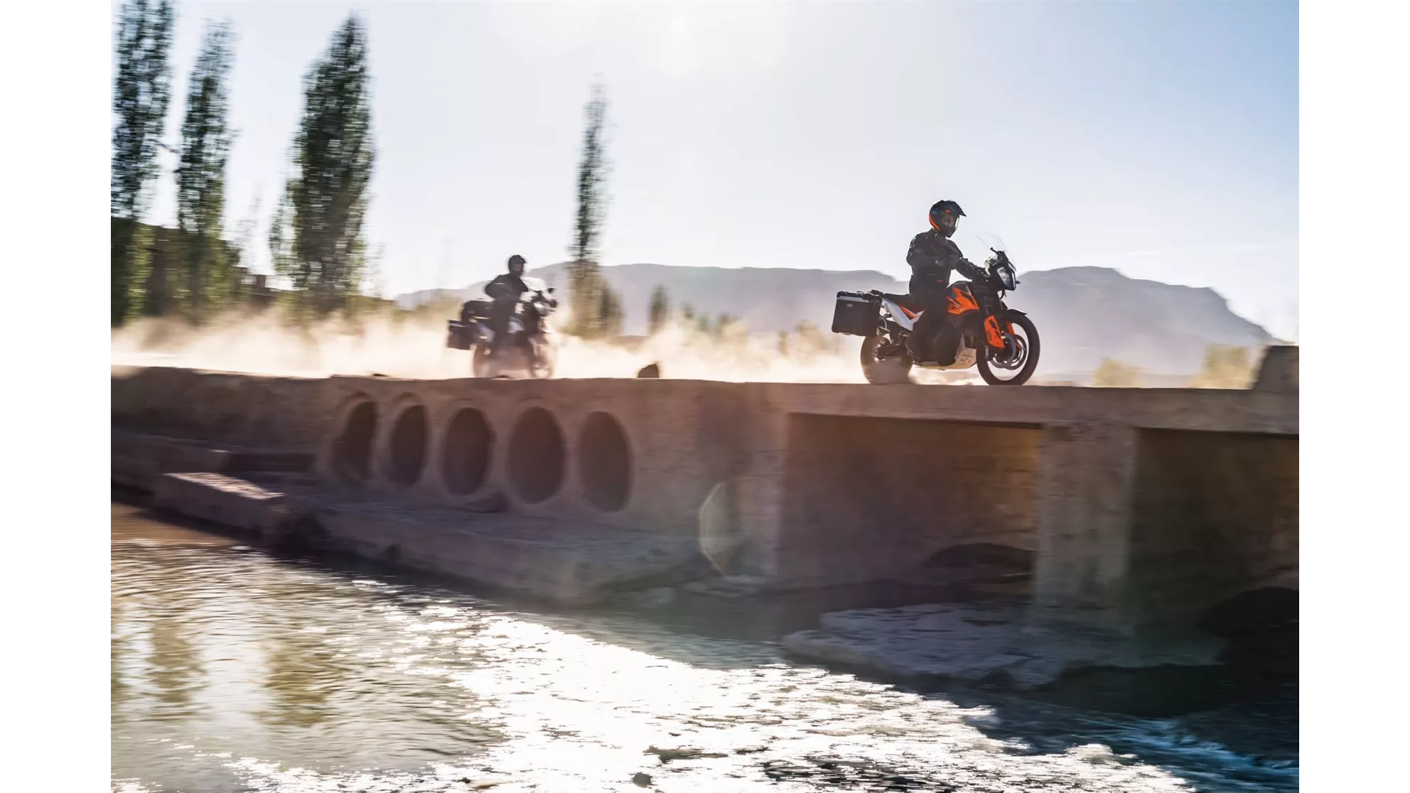 KTM 790 Adventure - Image 14 KTM 790 Adventure - Image 14