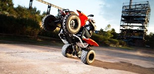 Adly Hurricane 450 S 2020 vs Quadro Vehicles Quadro 3 2018