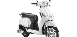 Sym Fiddle III 125 2015 vs KSR Moto Classic 125 2020