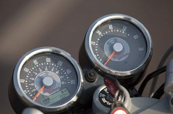 Royal Enfield Continental GT 535 EFI 2020 - Bild 16 Royal Enfield Continental GT 535 EFI 2020 - Bild 16