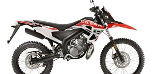 Gilera RCR 50 2T 2020 vs Malaguti XTM 50 Enduro 2021