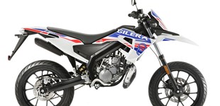 Rieju Tango 50 2010 vs Gilera SMT 50 2T 2020
