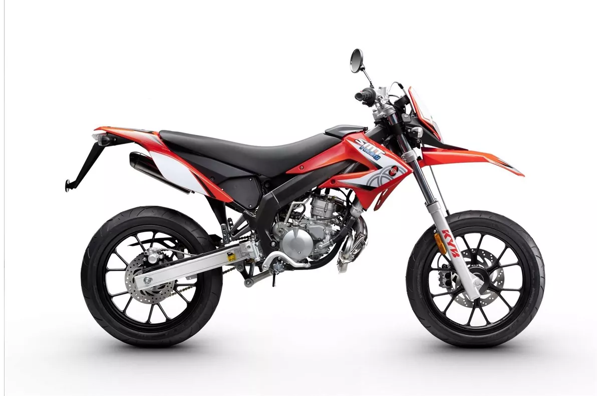 Gilera SMT 50 2T Drifting Gilera SMT 50 2T Drifting