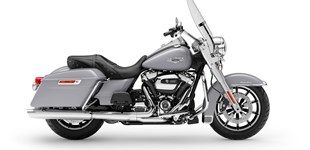 Harley-Davidson Touring Road King FLHR 2020 vs Harley-Davidson Road King Classic FLHRC 2011
