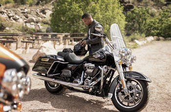 Harley-Davidson Touring Road King FLHR 2020 - Bild 5