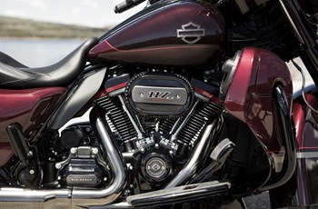 Harley-Davidson CVO Street Glide FLHXSE 2020 - Bild 5 Harley-Davidson CVO Street Glide FLHXSE 2020 - Bild 5