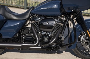 Harley-Davidson Touring Road Glide Special FLTRXS 2020 - Bild 5 Harley-Davidson Touring Road Glide Special FLTRXS 2020 - Bild 5