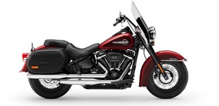 Harley-Davidson Softail Heritage Classic FLSTC 2007 vs Harley-Davidson Softail Heritage Classic 114 FLHCS 2020