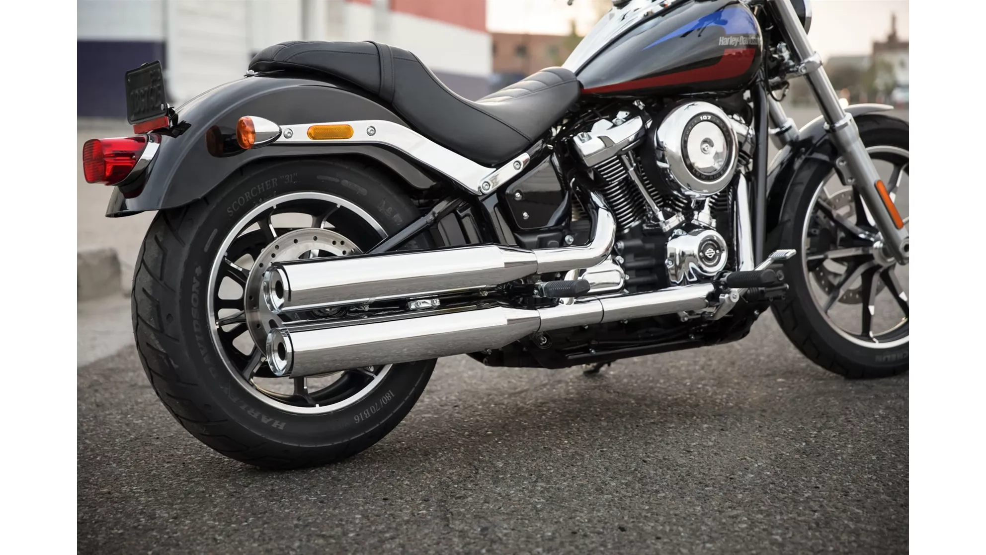 Harley-Davidson Softail Low Rider FXLR - Immagine 4