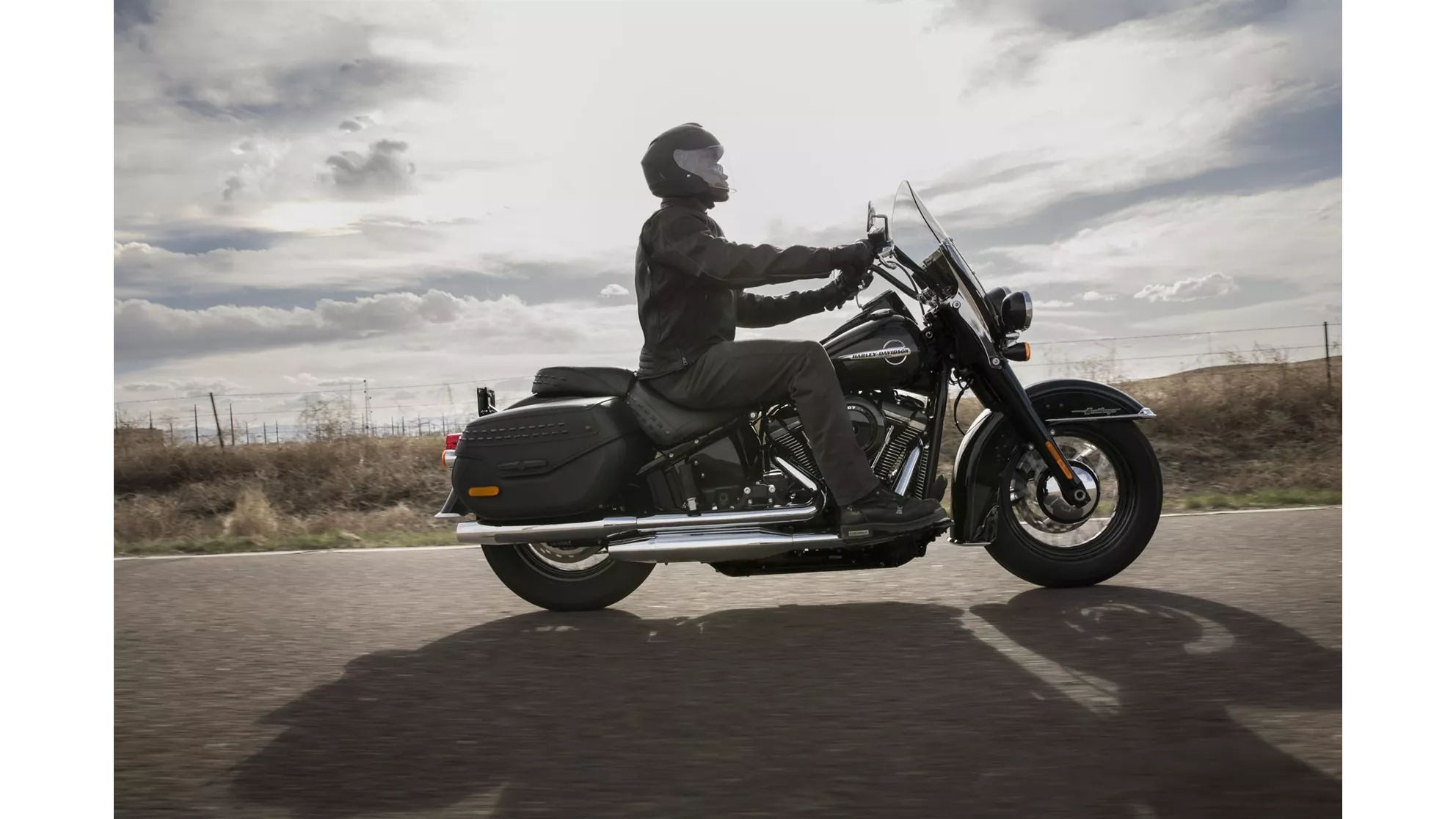 Harley-Davidson Softail Heritage Classic FLHC - Image 4 Harley-Davidson Softail Heritage Classic FLHC - Image 4