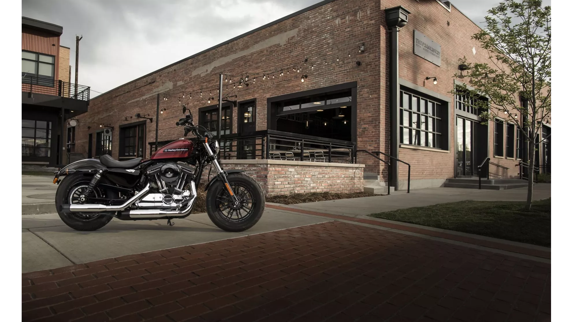 Harley-Davidson Sportster XL 1200XS Forty-Eight Special - Obrázek 4