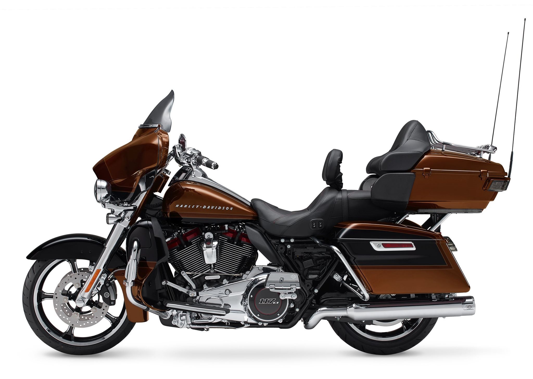 Motorrad Vergleich Harley Davidson Cvo Limited Flhtkse 2020 Vs Harley Davidson Softail Sport Glide Flsb 2021