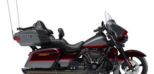 BMW R 18 Transcontinental 2022 vs Harley-Davidson CVO Limited FLHTKSE 2020