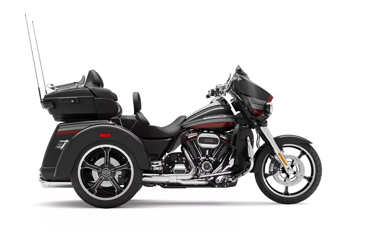 Harley-Davidson CVO Tri Glide FLHTCUTGSE Harley-Davidson CVO Tri Glide FLHTCUTGSE