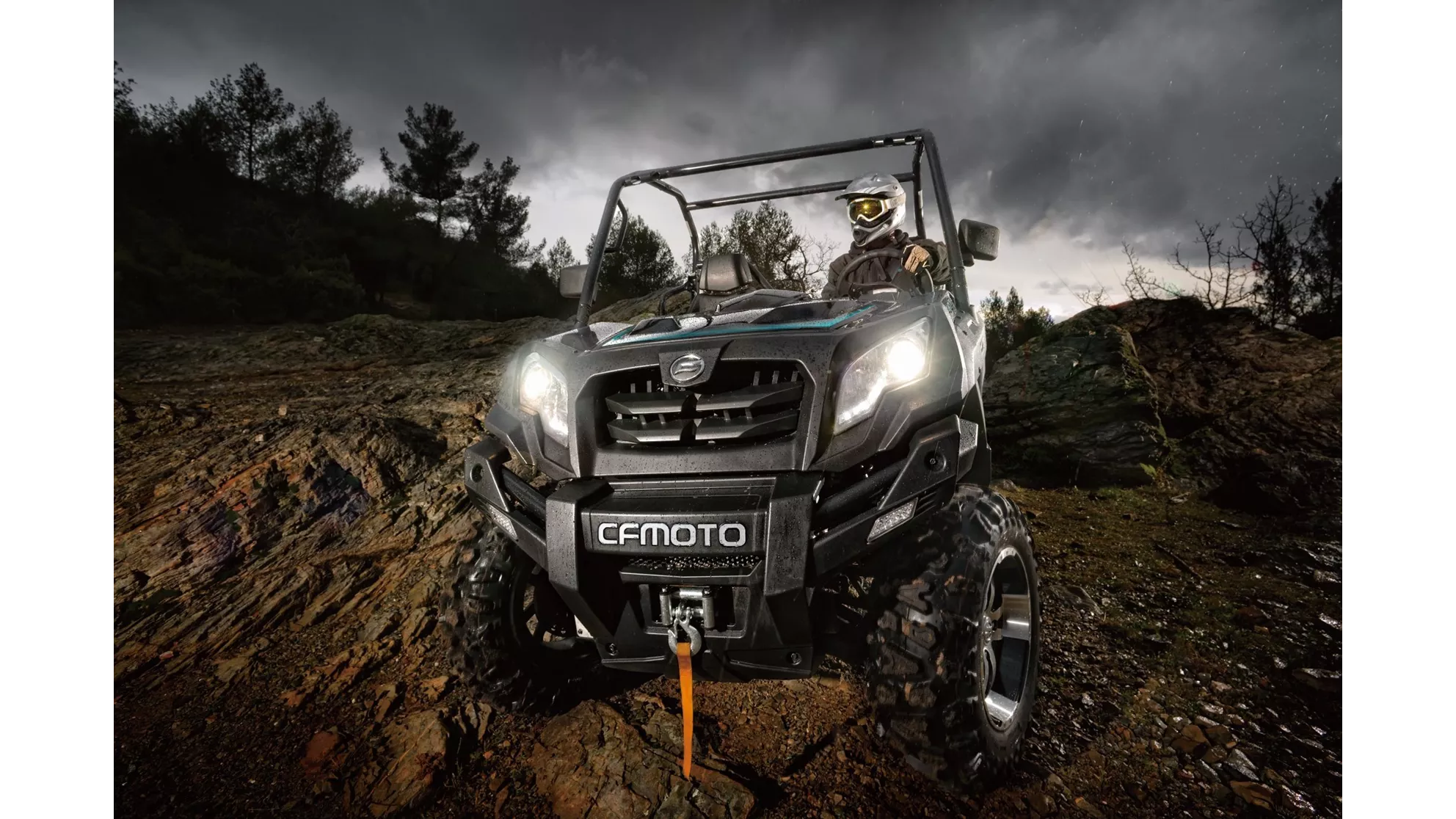 CFMOTO UForce 800 V2 EFI 4x4 - Image 10 CFMOTO UForce 800 V2 EFI 4x4 - Image 10