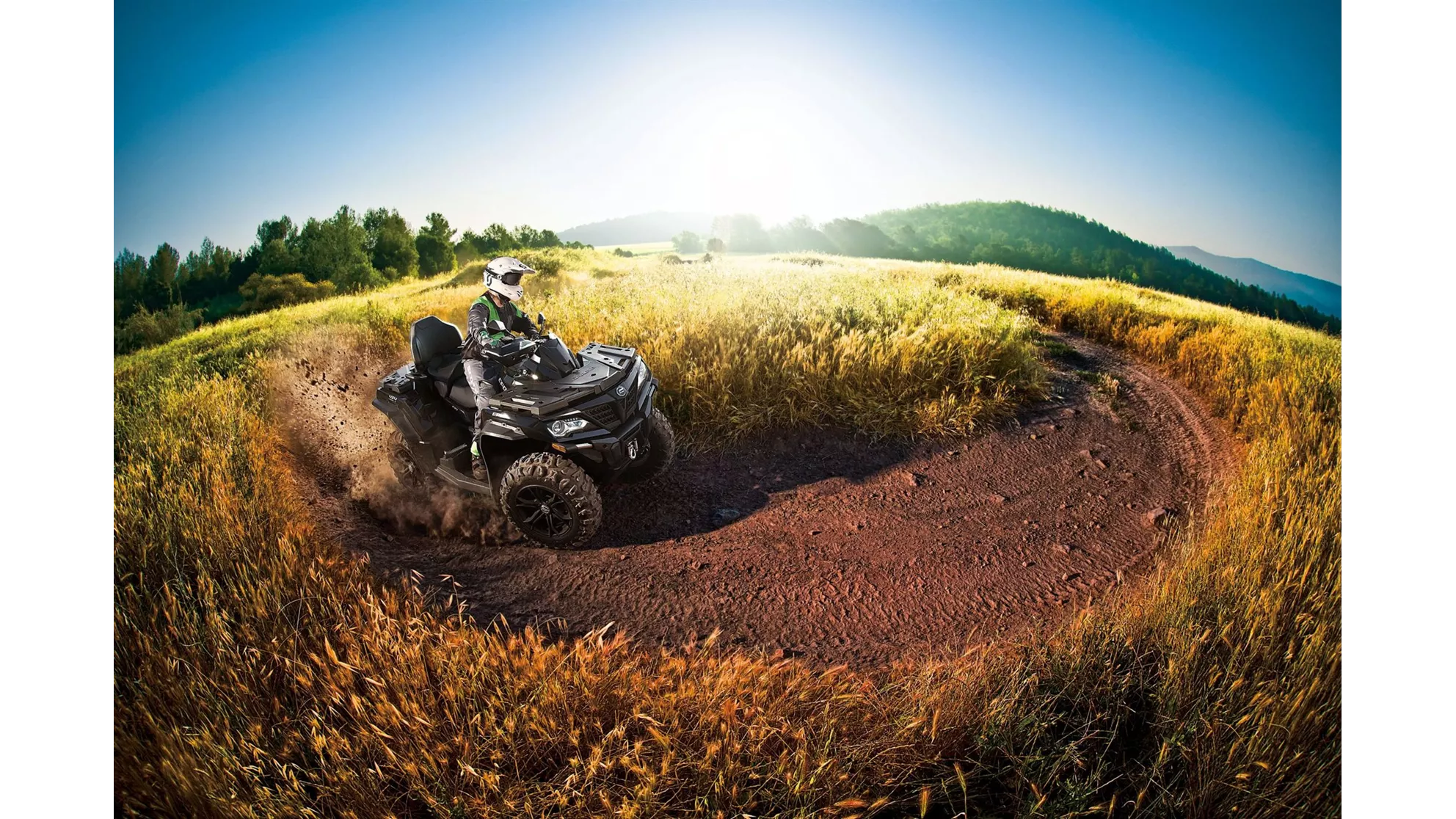 CFMOTO CForce 850 V2 EFI 4x4 XL DLX - Image 1 CFMOTO CForce 850 V2 EFI 4x4 XL DLX - Image 1