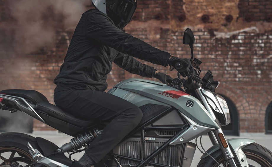 Zero SR/F Bild 18: Zero SR/F