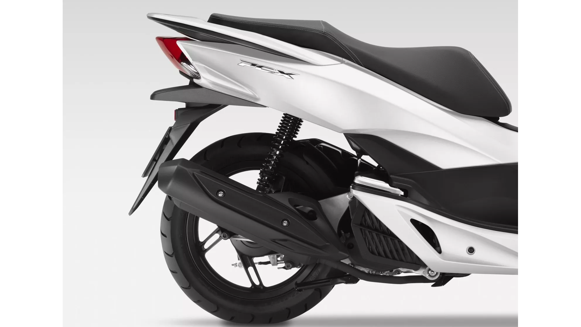 Honda PCX125 - Image 8 Honda PCX125 - Image 8