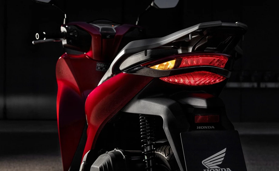 Honda SH150i Bild 16: Honda SH150i