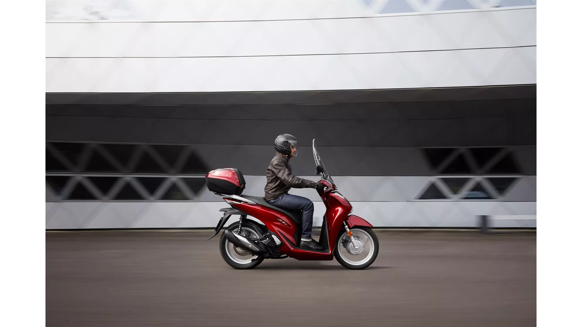 Honda SH150i - Image 1 Honda SH150i - Image 1