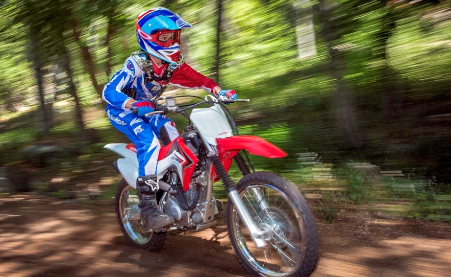 Honda CRF125F Bild 2: Honda CRF125F