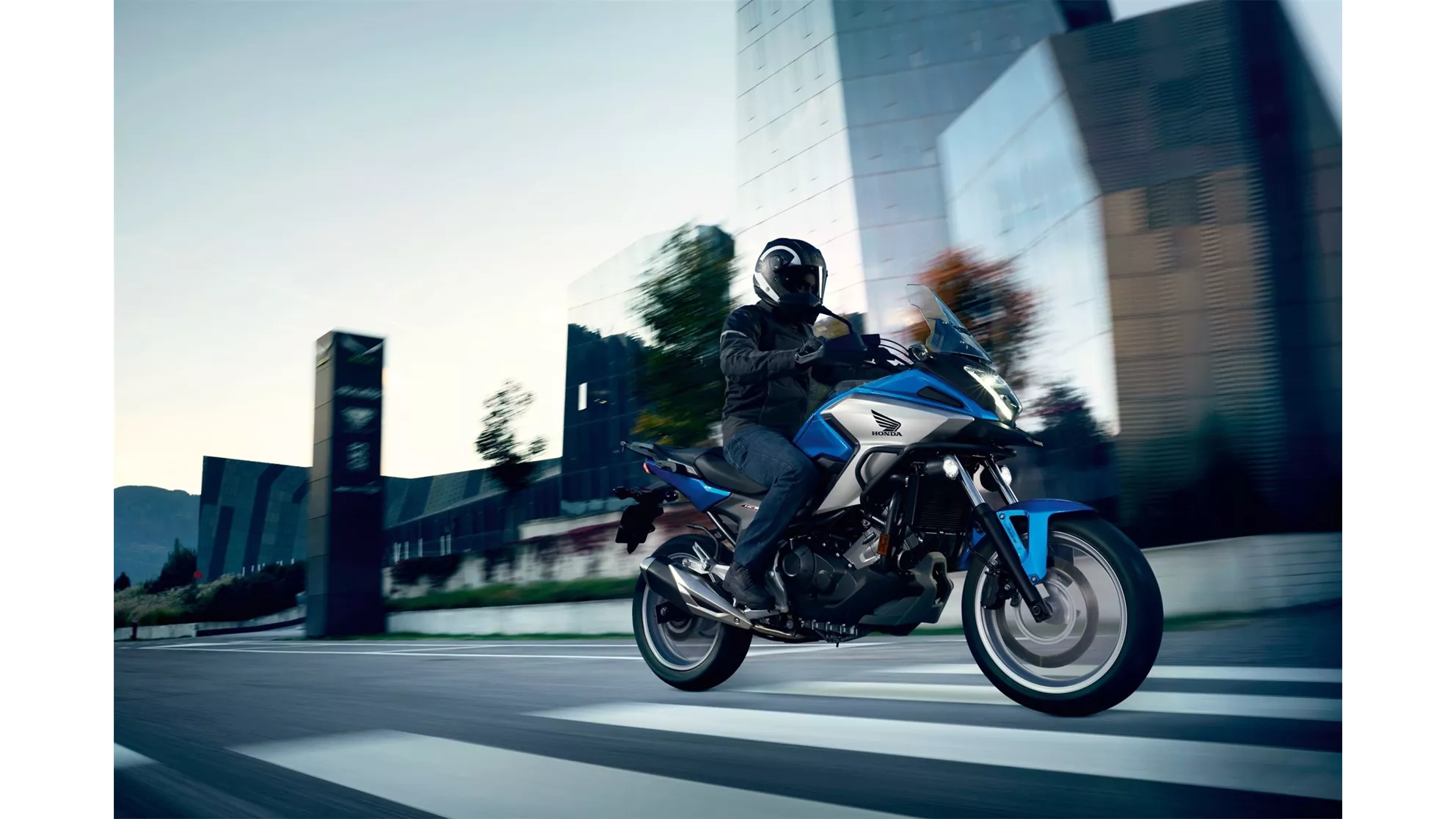 Honda NC750X - Image 9 Honda NC750X - Image 9