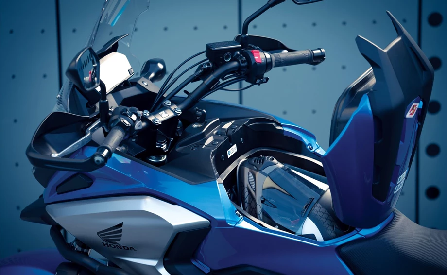 Honda NC750X Bild 18: Honda NC750X
